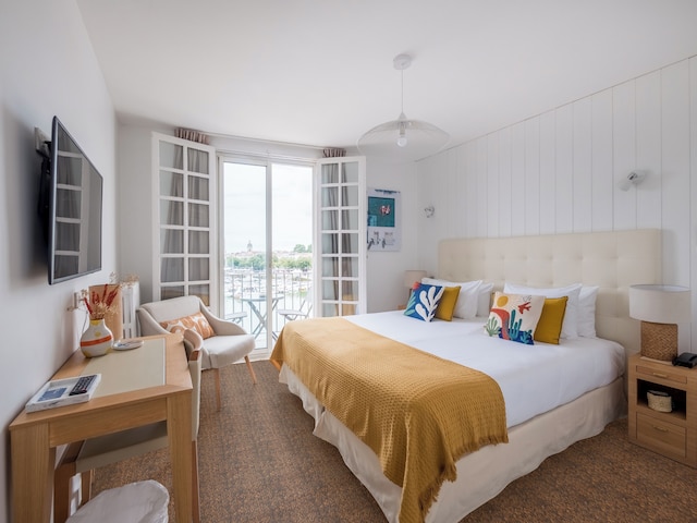 オテル ラ トゥール ドュ ネル ラ ロシェル ヴュー ポール