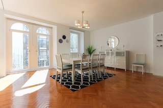 マルケス デ ポンバル デラックス バイ ホーミング