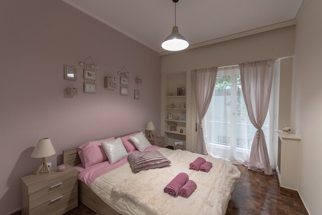 アテニアン ジェム イン コロナキ ボーホー シック アパートメント