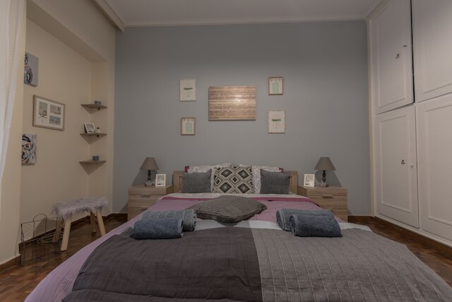 アテニアン ジェム イン コロナキ ボーホー シック アパートメント