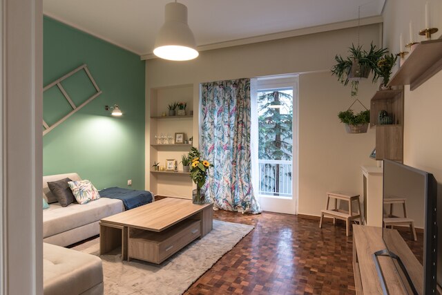 アテニアン ジェム イン コロナキ ボーホー シック アパートメント