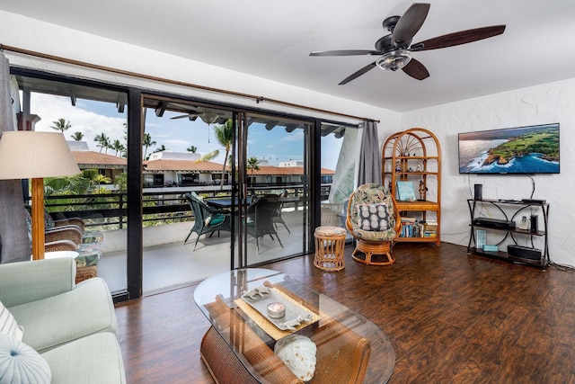 カサ デ エムデコ 330