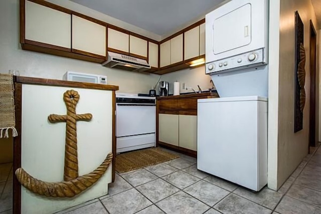 コナ アイル E23