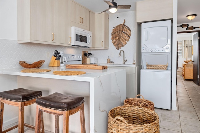 コナ アイル E23