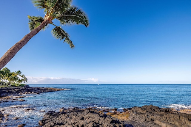 コナ マカイ 3-203