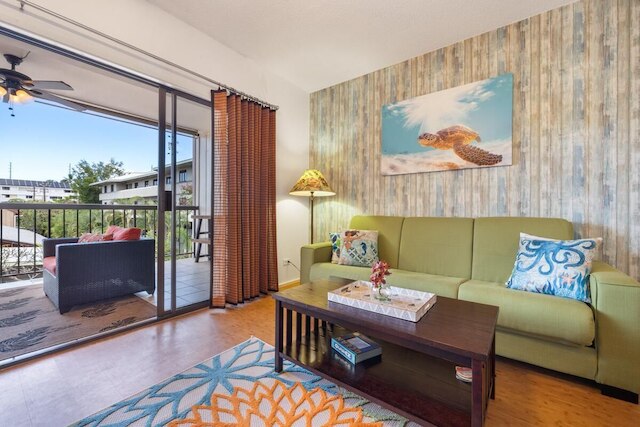 コナ・プラザ#217