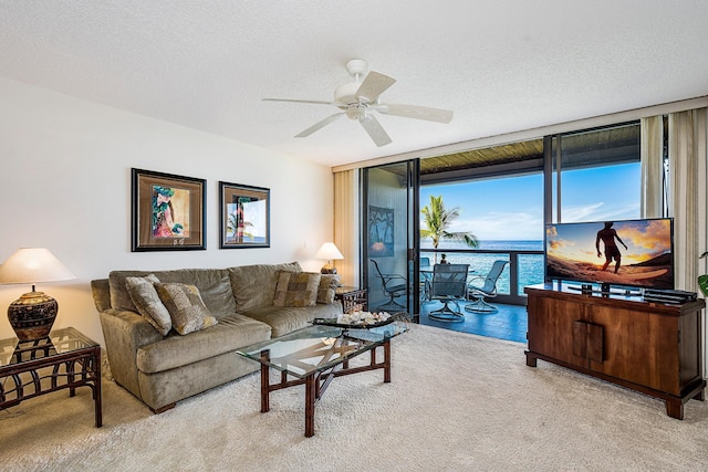 ケアウホウ コナ サーフ & ラケット クラブ #3-203