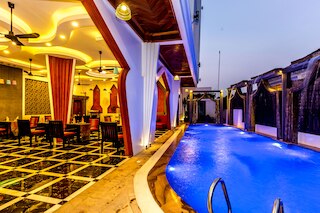 セメント テンプル ブティック