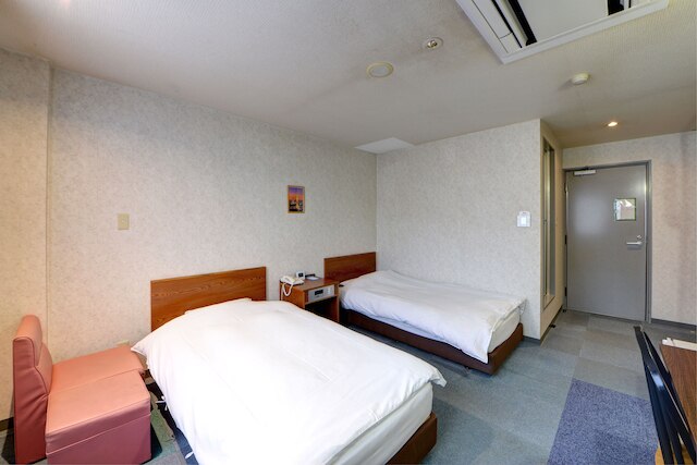 HOTEL& 薬草風呂 ホテル スターらんど