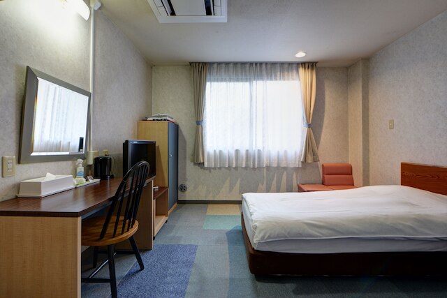 HOTEL& 薬草風呂 ホテル スターらんど