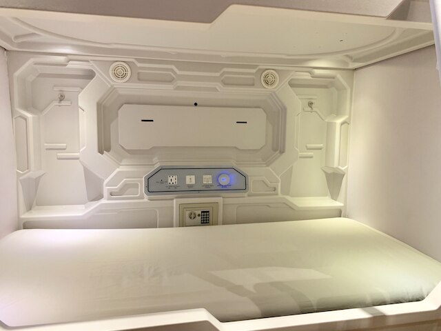 ステイ・イン・ホステル・ジャカルタ - 大人専用