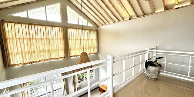 ヴィラ アリシャ ペレレナン チャングー