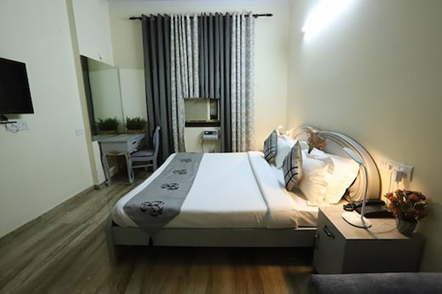 ホテル3BSハウス