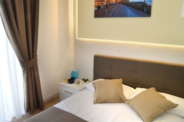 B&B セントラル ステーション ナポリ