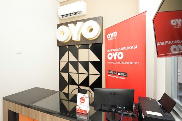 スーパー OYO キャピタル O 614 グラハ 8 シャリア