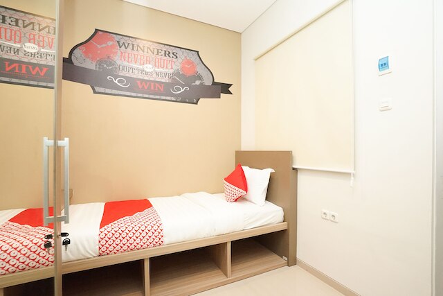 スーパー OYO キャピタル O 614 グラハ 8 シャリア