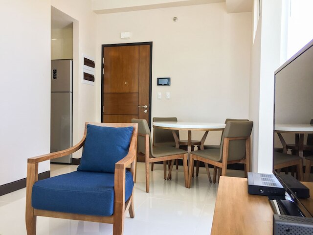 マクタン セブ ビーチ コンド