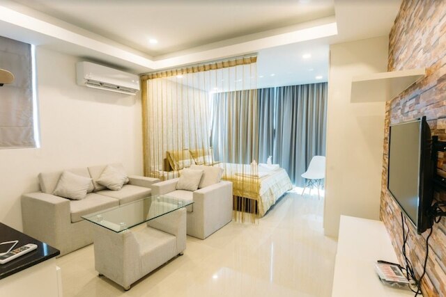 カ&サ サービス アパートメント