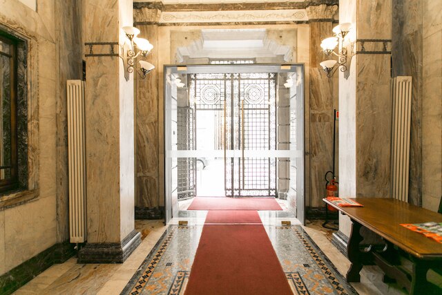 チャーミング ディ トー二 アパートメント