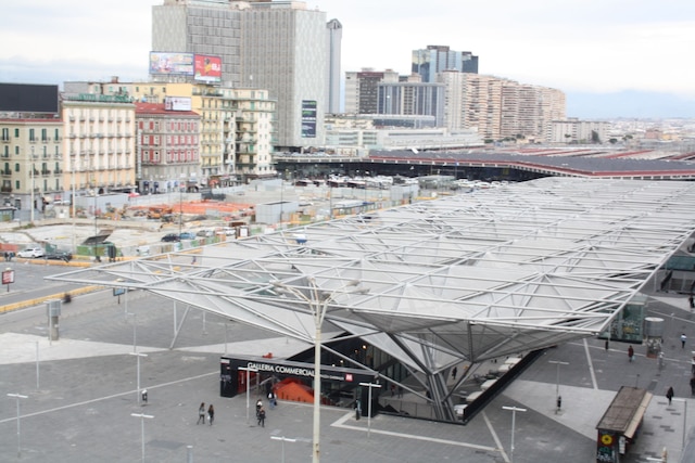 ピット ストップ ナポリ チェントラーレ