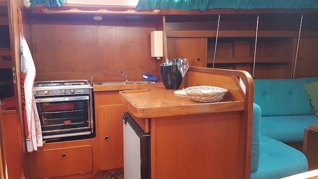 B & ボート チェターラ アンド トラベル