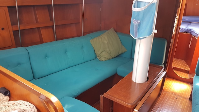 B & ボート チェターラ アンド トラベル