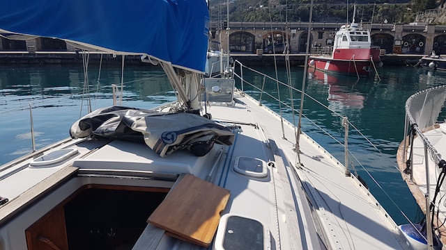 B & ボート チェターラ アンド トラベル