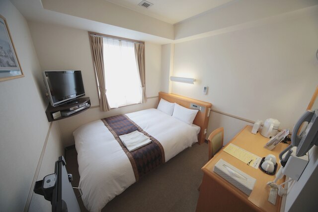 ホテルクラウンヒルズ土浦駅東(旧:ライフイン土浦駅東)(BBHホテルグループ)