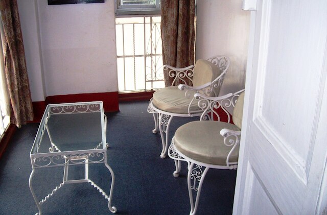 ブルー チップ ゲスト ハウス コルカタ