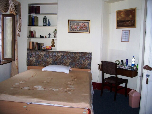 ブルー チップ ゲスト ハウス コルカタ