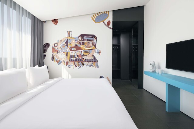 アートテル ガジャマダ セマラン