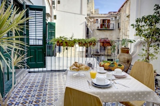 デメトラ ルームズ