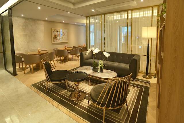 H アベニュー グワンガリ ビーチ