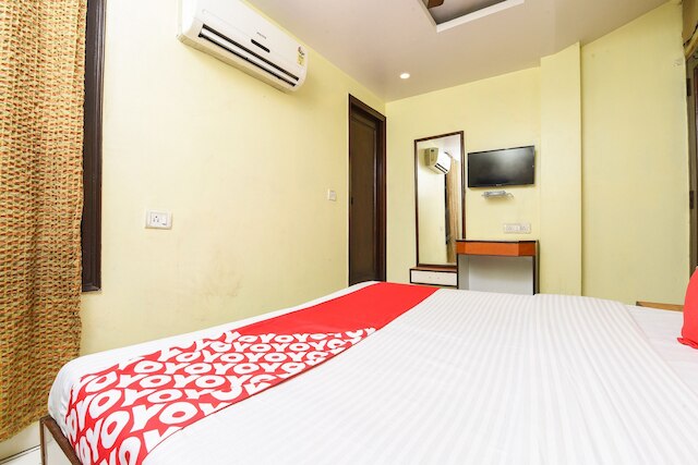 OYO 15835 ホテル シティ パレス