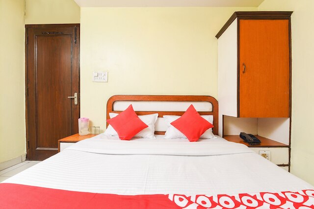 OYO 15835 ホテル シティ パレス