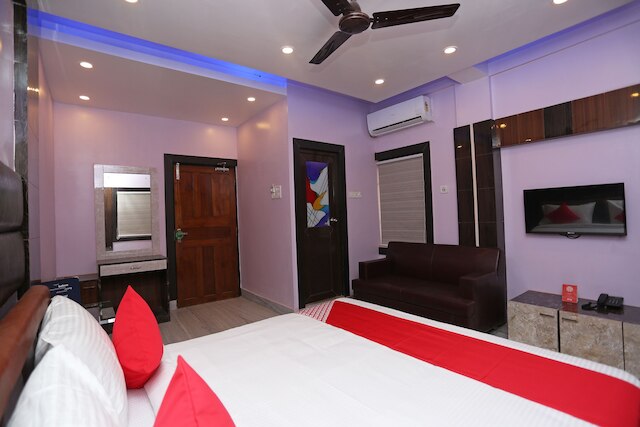 OYO 15578 ドラ ハウス