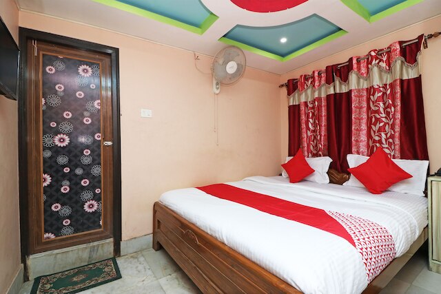 OYO 16627 エクスプレス イン