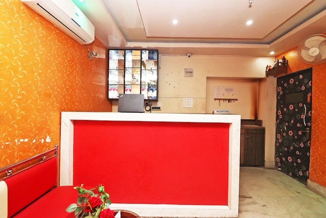 OYO 16627 エクスプレス イン