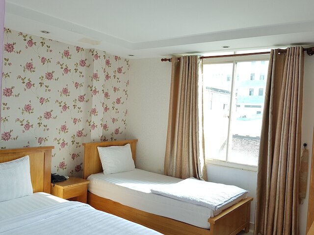 ジャヌス ホテル