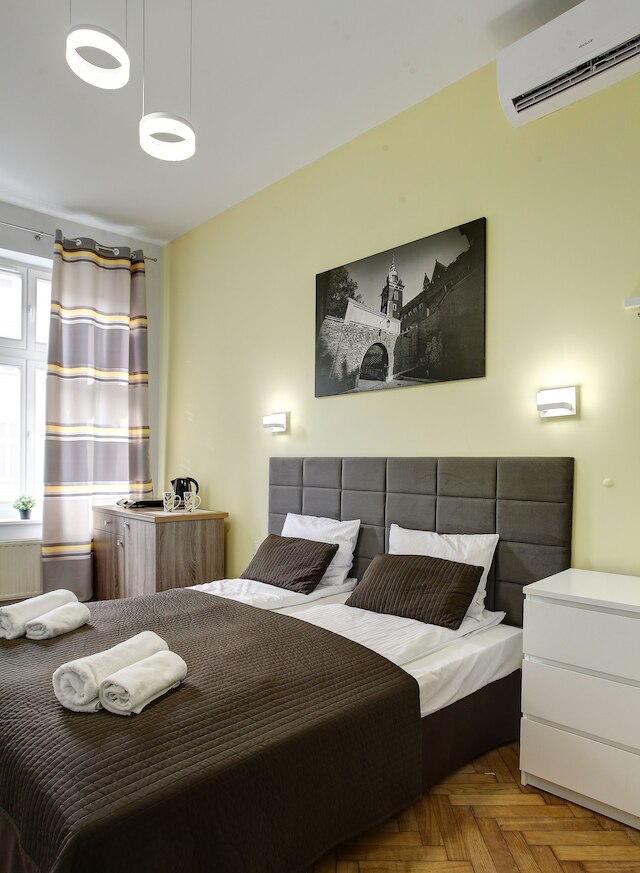 グレース アパートメンツ