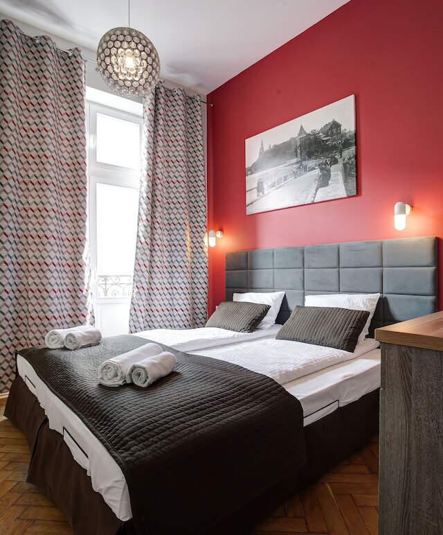 グレース アパートメンツ