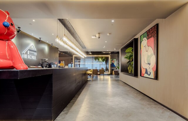 フス デザイナー ホテル & スイート - 西安 ドラム タワー & ヨンニン ゲート ブランチ (合宿設計師酒店 - 西安鐘鼓楼南門小寨大唐不夜城店)