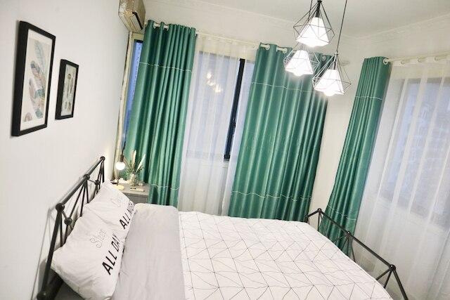 チン アパートメント ファミリー シアター