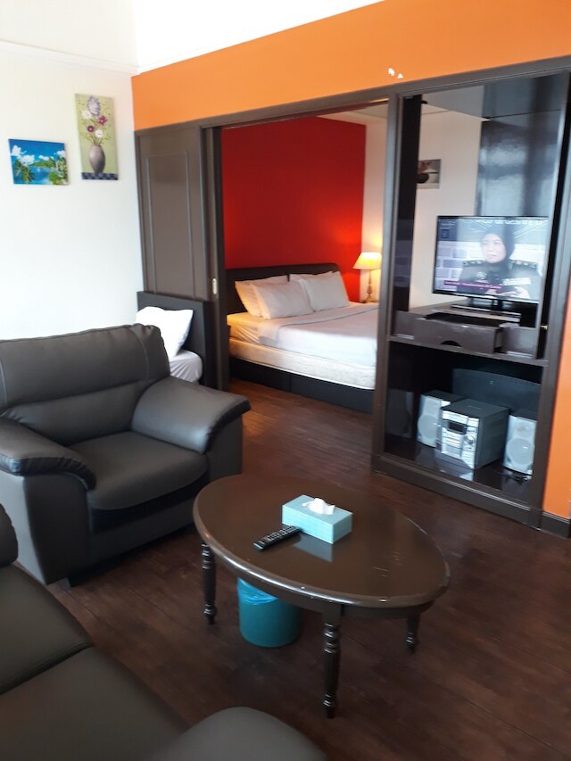 ファルコン アパートメント アット タイムズ スクエア