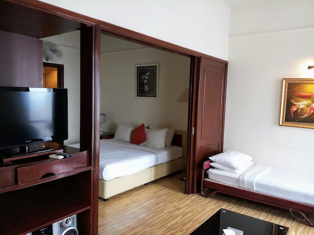 ファルコン アパートメント アット タイムズ スクエア