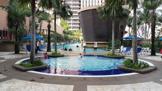 ファルコン アパートメント アット タイムズ スクエア