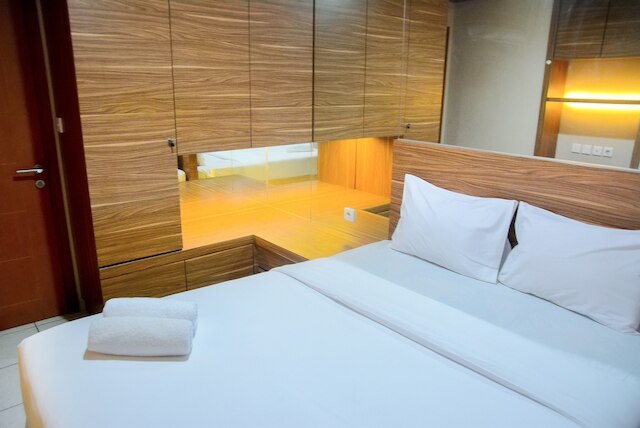 グレート ロケーション 2 ベッドルーム メープル パーク アパートメント