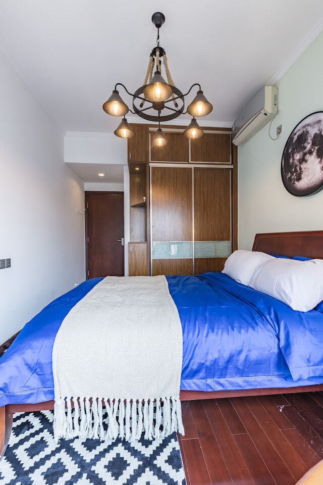 ローカルズ ブティック アパートメント九州港 5 号店