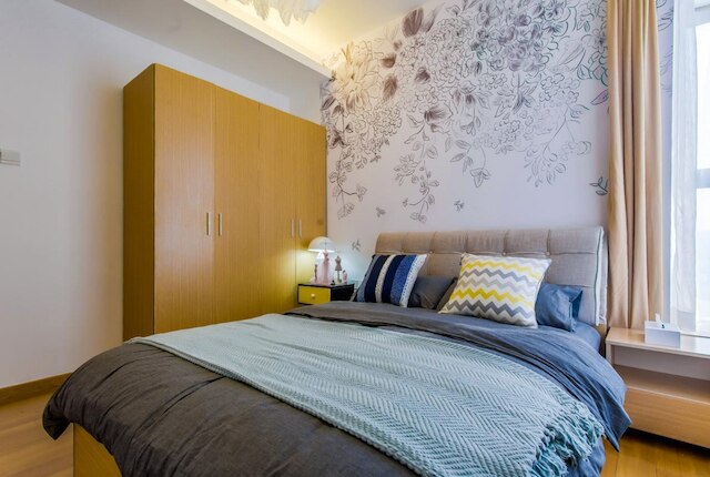 ローカルズ ブティック アパートメント九州港 6 号店