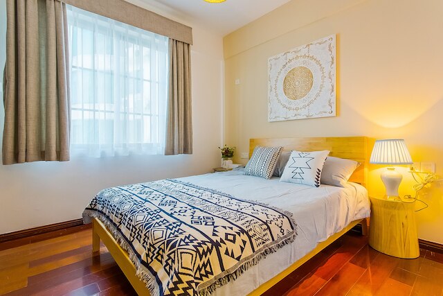 ローカルズ ブティック アパートメント九州港 7 号店